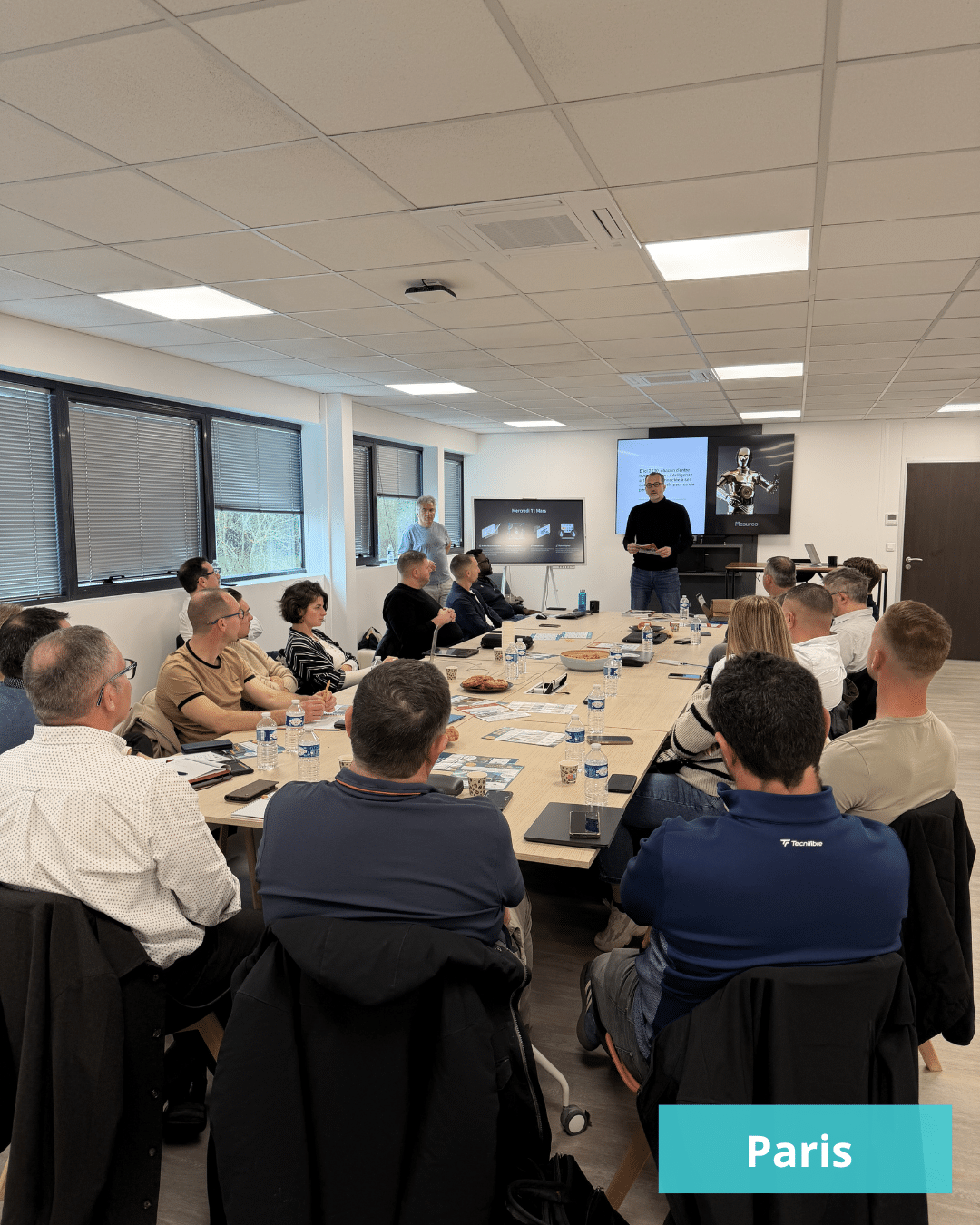 Réunion régionale du collectif 4TRO avec dirigeants d’entreprises du bâtiment échangeant sur leurs problématiques terrain